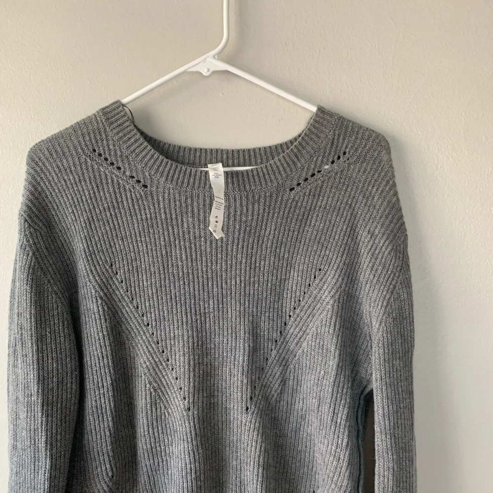 Lululemon 100% Merino Wool Sweater